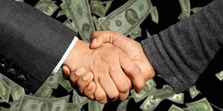 આ ટેકનોલોજી ખાસ કરીને એવા લોકો માટે વરદાન સાબિત થઈ શકે છે જેઓ સ્માર્ટફોન કે વોલેટનો ઉપયોગ કરતા નથી. વૃદ્ધો, દૈનિક વેતન મજૂરો અને ગ્રામીણ વિસ્તારોમાં રહેતા લોકો આ ઉપકરણ દ્વારા સરળતાથી ચુકવણી કરી શકશે. પુલકિત આહુજાના મતે, થમ્બપેનો ઉદ્દેશ્ય