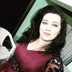 तुलसी की समधन की 10 तस्वीरें, खूबसूरती में बहू परी से चार कदम है आगे