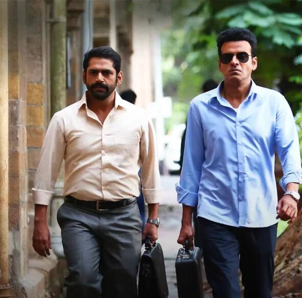 द फैमिली मैन अमेज़न प्राइम वीडियो की सबसे पॉपुलर स्पाई-थ्रिलर सीरीज में से एक है. इस शो की शुरुआत 2019 में हुई थी और तब से इसके हर सीजन ने दर्शकों का दिल जीता है. मनोज बाजपेयी इसमें श्रीकांत तिवारी का रोल निभाते हैं, पहले सीज़न में श्रीकांत की डबल लाइफ और पाकिस्तान कनेक्शन वाली कहानी दिखाई गई थी, वहीं सीजन 2 में समांथा रुथ प्रभु का दमदार किरदार सबका ध्यान खींच लेता है.