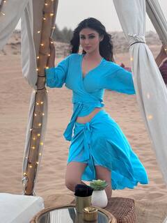 Mouni Roy Photo: એક્ટ્રેસ મૌની રોયના સ્ટાઈલિશ અવતારે ફેન્સને બનાવ્યા દિવાના