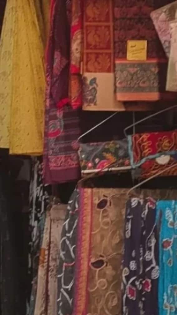 College Look हो या Festive Wear, दिल्ली की इन मार्केट्स में मिलेगा सब