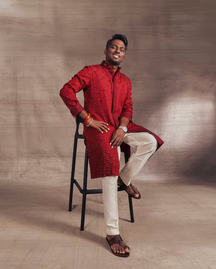 In 2013, he started his film career and since then his films have created panic at the box office. He was interested in films since childhood and even at the age of 19, he started his career.