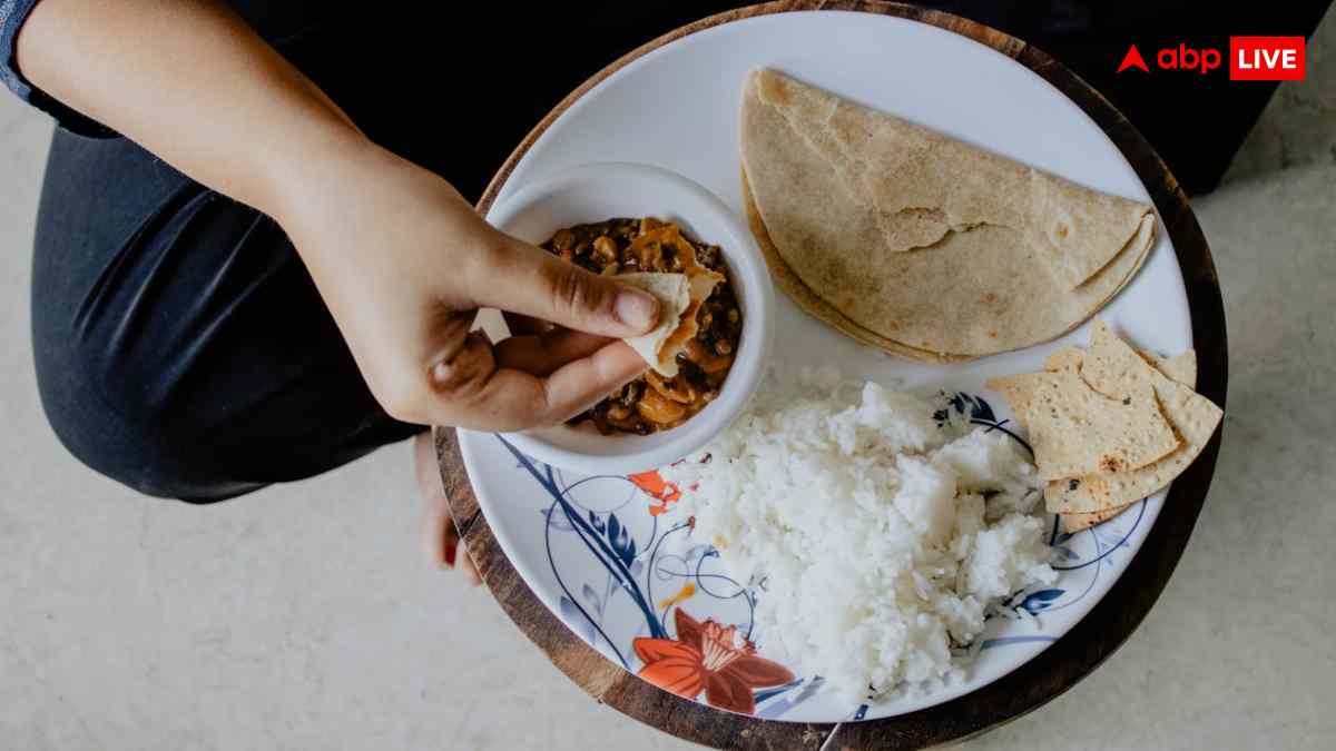 चावल खाएं या रोटी? डाइटिशियन ने बताया- रात में कौन-सा खाना है ज्यादा फायदेमंद?