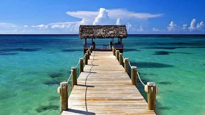 ब्रिटिश शासन के दौरान भी गोवा स्वतंत्र रहा. 17वीं से 19वीं सदी तक ब्रिटिश ईस्ट इंडिया कंपनी ने भारतीय उपमहाद्वीप में व्यापारिक और प्रशासनिक प्रभुत्व जमाया, लेकिन गोवा पुर्तगाली कब्जे में था और ब्रिटिश इसे सीधे अपने कंट्रोल में नहीं कर पाए.