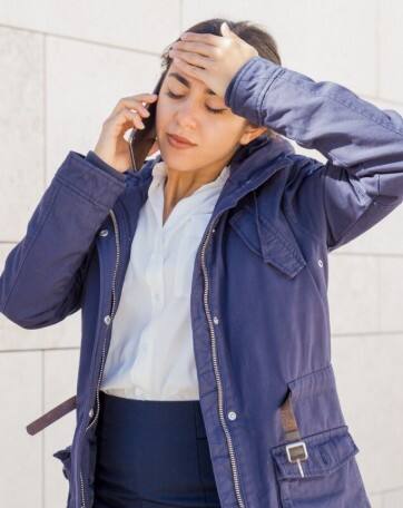 ਭੱਜ-ਦੌੜ ਅਤੇ ਤਣਾਅ ਵਾਲੀ ਜ਼ਿੰਦਗੀ 'ਚ ਬਹੁਤ ਲੋਕ ਸਿਰ ਦਰਦ ਦੀ ਸ਼ਿਕਾਇਤ ਕਰਦੇ ਹਨ। ਇਹ ਦਰਦ ਵਾਰ-ਵਾਰ ਹੋਣ 'ਤੇ ਮਾਈਗ੍ਰੇਨ ਬਣ ਜਾਂਦਾ ਹੈ, ਜੋ ਸਿਰ ਦੇ ਇਕ ਹਿੱਸੇ ਵਿੱਚ ਤੇਜ਼ ਹੁੰਦਾ ਹੈ। ਕਈ ਵਾਰ ਇਹ ਮਿੰਟਾਂ ਵਿੱਚ ਠੀਕ ਹੋ ਜਾਂਦਾ ਹੈ, ਕਈ ਵਾਰ ਘੰਟਿਆਂ ਤੱਕ ਰਹਿੰਦਾ ਹੈ। ਮਾਈਗ੍ਰੇਨ ਤੋਂ ਰਾਹਤ ਲਈ ਘਰੇਲੂ ਨੁਸਖੇ ਲਾਭਦਾਇਕ ਹੁੰਦੇ ਹਨ।