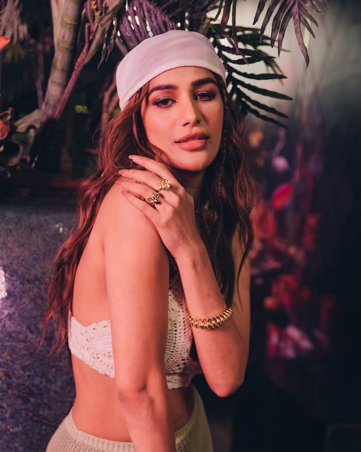 Model Poonam Pandey has also resolved to keep fast for 9 days in Navratri. He gave the reason behind this, so that my body and mind remains pure and I can play this beautiful character in a better way. (File photo)