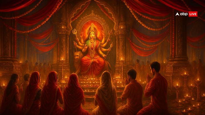 नवरात्रि के दौरान गुरु मंत्र की प्राप्ति नहीं हुई है तो दुर्गा दुर्गा नाम का भी जप कर सकते हैं. इस दौरान घर के आसपास बने माता रानी के पंडाल में जरूर जाएं और समय पर भगवती का नित्य दर्शन करें.