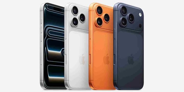 इसी को देखते हुए सोशल मीडिया पर कई तरह के मीम्स और कमेंट्स आ रहे हैं. कोई नई बुलेट खरीदने की बात कर रहा है तो कोई कह रहा है कि यह फोन की कीमत है या फ्लैट की. हालांकि इसके बावजूद भारत और पाकिस्तान में आईफोन 17 को खरीदने के लिए लोगों में क्रेज बरकरार है.