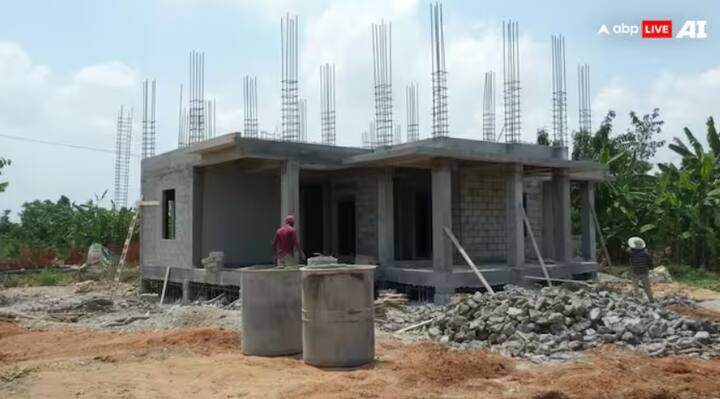 1BHK House Cost: 50 ਗਜ਼ ਵਿੱਚ 1BHK ਘਰ ਬਣਾਉਣਾ ਹੁਣ ਆਸਾਨ ਹੋ ਗਿਆ  ਹੈ। ਨਵੀਆਂ GST ਦਰਾਂ ਲਾਗੂ ਹੋਣ ਦੇ ਨਾਲ, ਆਓ ਜਾਣਦੇ ਹਾਂ ਕਿ ਸੀਮਿੰਟ ਅਤੇ ਸਰੀਆ 'ਤੇ ਨਵੀਆਂ GST ਦਰਾਂ ਤੁਹਾਡੇ ਹਜ਼ਾਰਾਂ ਰੁਪਏ ਤੱਕ ਕਿਵੇਂ ਬਚਾ ਸਕਦੀਆਂ ਹਨ।