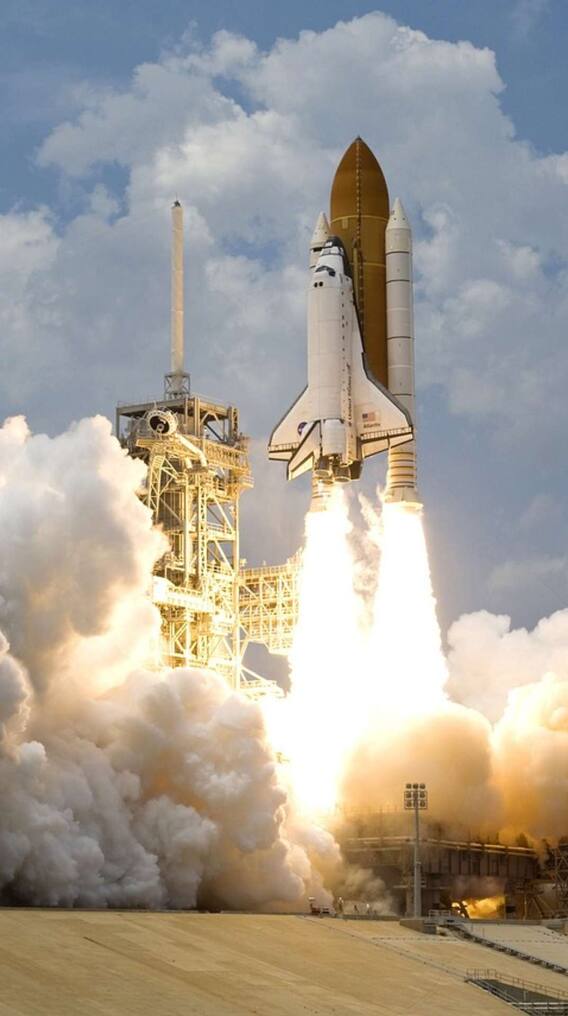 स्पेस में जाने वाले रॉकेट का इंजन कितने हॉर्सपावर का होता है?