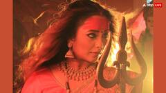 नवरात्रि के अवसर पर रानी चटर्जी ने कराया फोटोशूट, त्रिशूल को निहारते दिखीं भोजपुरी एक्ट्रेस