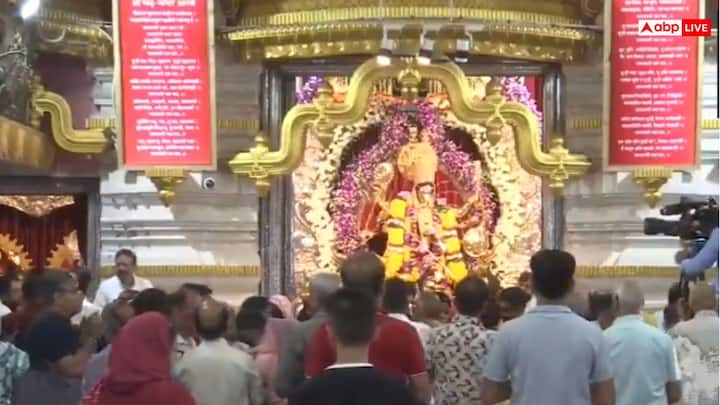 The purpose of this Mahaparva, which runs nine days, is to spread the message of reverence, devotion and social harmony. Devotees wish for strength, courage and prosperity in their lives during this time.