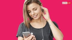 क्या दिनभर लगाएं रहते हैं ईयरफोन? धीरे-धीरे घट रही आपकी सुनने की क्षमता