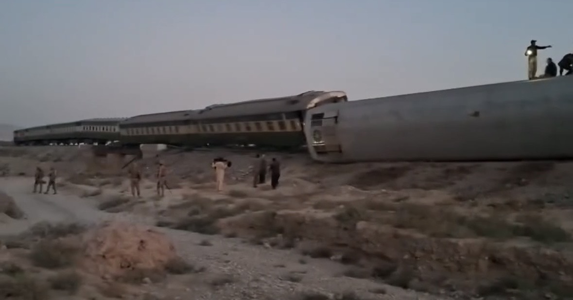 Baloch Insurgents Strike Jaffar Express Twice In 6 Hours; 5 Coaches Derail, Soldiers Reported Dead