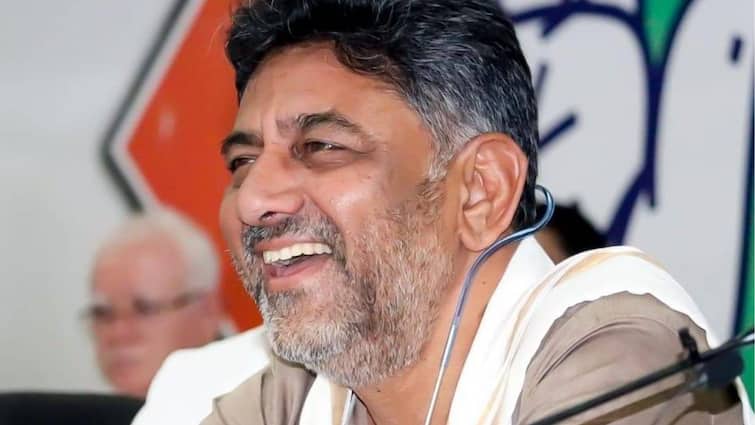 <div>‘I'll Show You’: DK Shivakumar Defends 'Potholes Everywhere' Remark As Bengaluru Crisis Deepens</div>