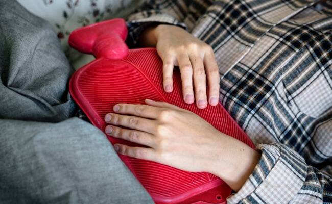 महिलांचे आरोग्य चांगले राखणे आणि मासिक पाळी विषयी जागरूकता वाढविण्यासाठी गैरसमजूतींना दूर करणे ही काळाची गरज आहे.