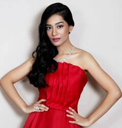 44 साल की उम्र में भी गजब ढाती हैं अमृता राव, 10 तस्वीरों में देखें एक्ट्रेस की खूबसूरती