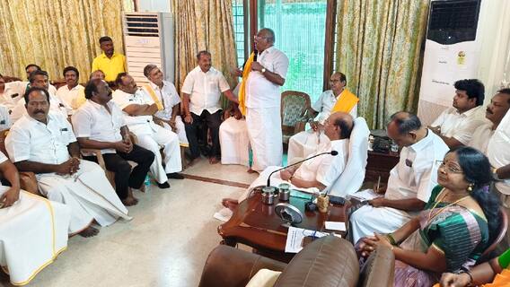 ராமதாஸ் தலைமையில் வெற்றி கூட்டணி! பாமக-வின் அடுத்த கட்ட நகர்வு! பரபரப்பு தகவல்! ராமதாஸ் தலைமையில் வெற்றி கூட்டணி! பாமக-வின் அடுத்த கட்ட நகர்வு! பரபரப்பு தகவல்!