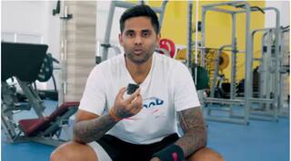 ਪਾਕਿਸਤਾਨ ਖਿਲਾਫ ਮੈਚ ਦੌਰਾਨ ਹੋਏ ਵਿਵਾਦ ਤੋਂ ਬਾਅਦ ਸੂਰਿਆਕੁਮਾਰ ਯਾਦਵ ਨੇ ਸਾਂਝਾ ਕੀਤਾ ਇੱਕ ਨਵਾਂ ਵੀਡੀਓ, ਲਿਖਿਆ, ਇਹ ਕੁੱਤਾ ਭੌਂਕਦਾ ਹੈ...