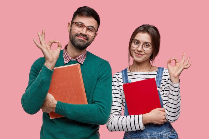 H-1B वीजा पर काम करने वाले भारतीयों के लिए यह बदलाव चुनौतीपूर्ण हो सकता है. खासकर जो लोग गूगल जैसी बड़ी टेक कंपनियों में हैं, उन्हें अब नौकरी मिलने और बनाए रखने में मुश्किलें आ सकती हैं. कंपनियों के लिए विदेशी कर्मचारियों को रखना महंगा और कागजी प्रक्रियाओं से भरा होगा.