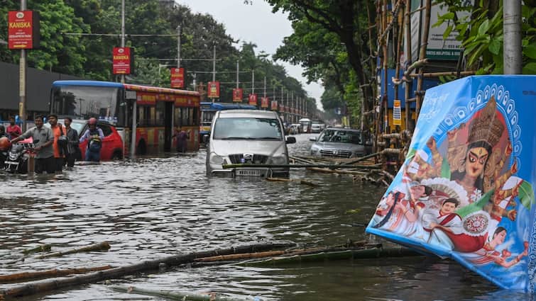 Explained: Why One Night Of Rain Left Kolkata Flooded As 7 Dead, Over 30 Flights Cancelled
