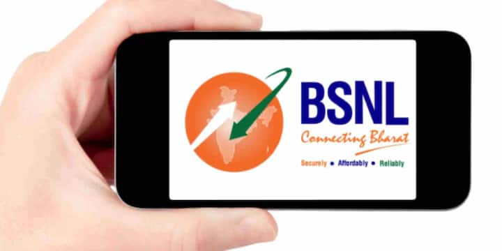 BSNL उन ग्राहकों के लिए भी किफायती विकल्प पेश करता है जिनका बजट और भी सीमित है. 107 रुपये प्रीपेड प्लान की वैधता 35 दिन है. इसमें 3GB हाई-स्पीड डेटा और 200 फ्री वॉयस मिनट्स मिलते हैं जिनका इस्तेमाल लोकल, STD और रोमिंग कॉल्स में किया जा सकता है. डेटा खत्म होने के बाद स्पीड 40kbps रह जाती है. मुफ्त मिनट्स समाप्त होने पर लोकल कॉल का चार्ज ₹1 प्रति मिनट, STD कॉल का 1.30 रुपये प्रति मिनट और SMS का 0.80 रुपये प्रति मैसेज लागू होता है.