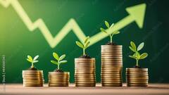 घरबसल्या पत्नीसोबत गुंतवणूक करून कमवा 1,11,000; ही योजना आहे सुपरहिट