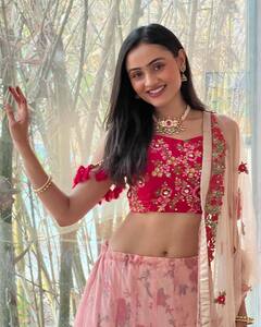 नेशनल अवार्ड विनर जानकी बोड़ीवाला की 10 तस्वीरें, खूबसूरती और स्टाइल है सबसे अलग