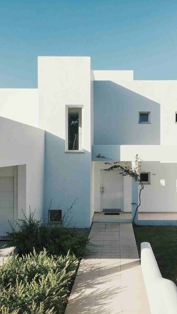 घर खरीदते वक्त ध्यान रखें ये बातें, वरना हो जाएगा फ्रॉड