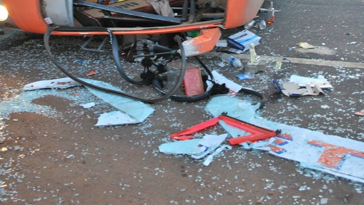 Kerala School Bus Hits Into Roadside Wall In Thiruvananthapuram, 3 Children Injured