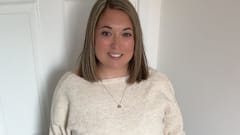 Viral News: জোরে হাই তুলেছিলেন, ঘাড়ই ভেঙে গেল তরুণীর, চিকিৎসা করাতে গিয়ে সর্বস্বান্ত পরিবার