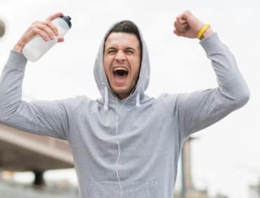 ऊर्जा का भंडार: सुबह दौड़ लगाने से आपका शरीर एंडोर्फिन (खुशी हार्मोन) रिलीज करता है. इसका असर पूरे दिन आपको ऊर्जावान बनाए रखता है और थकान को दूर करता है.