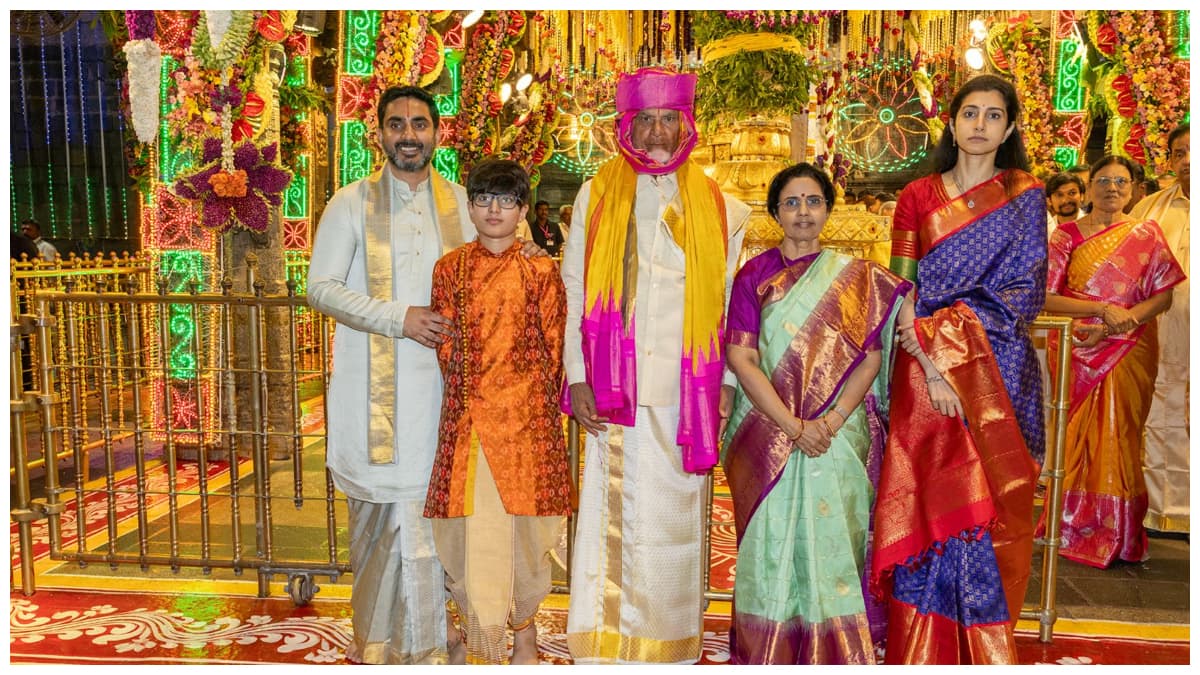 Brahmotsavam 2025: తిరుమల పవిత్రత పరిరక్షణే అతి ముఖ్య ప్రాధాన్యం- పట్టువస్త్రాల సమర్పణ తర్వాత  చంద్రబాబు ప్రకటన 