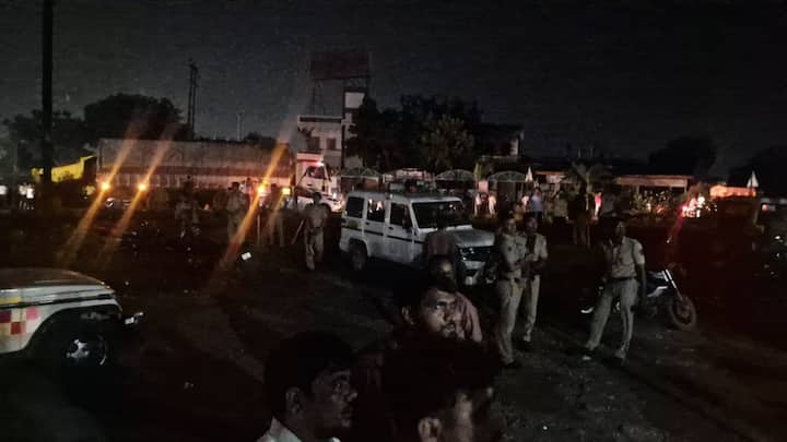 या घटनेत दोघांचाही घटनास्थळीच मृत्यू झाला, असे प्रथमदर्शनी तपासात समोर येत असून, पुढील तपास सुरू आहे.
