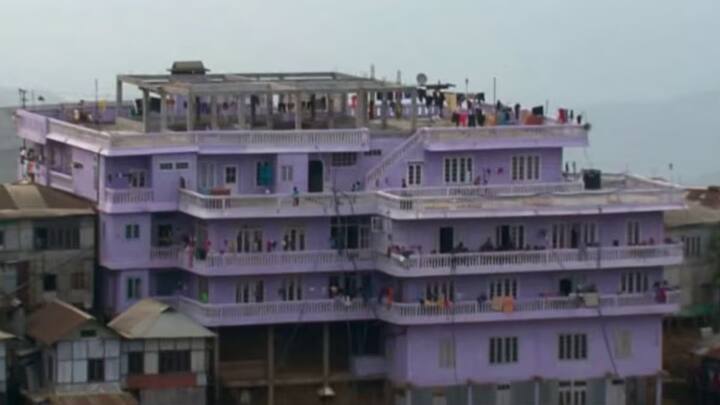 यह संप्रदाय 20वीं सदी की शुरुआत में उनके दादा द्वारा स्थापित किया गया था और इसका पालन आज भी उनके अनुयायी करते हैं. इस संप्रदाय की मान्यता के अनुसार, बहुविवाह को ईश्वर की इच्छा माना जाता है और इसे सामाजिक व धार्मिक परंपरा का हिस्सा समझा जाता है.