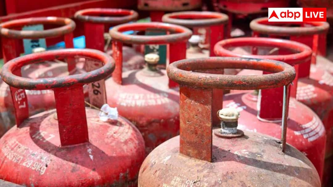 Seven People, Including Six Women, Suffer Severe Burns In Mumbai Gas Cylinder Blast Seven People, Including Six Women, Suffer Severe Burns In Mumbai Gas Cylinder Blast Seven People, Including Six Women, Suffer Severe Burns In Mumbai Gas Cylinder Blast