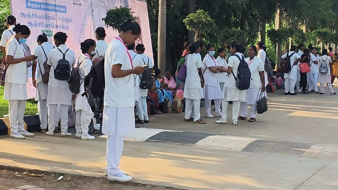 2025-26 டிப்ளமோ மருத்துவப் படிப்பு விண்ணப்ப அவகாசம் நீட்டிப்பு: முக்கிய அறிவிப்பு வெளியீடு!