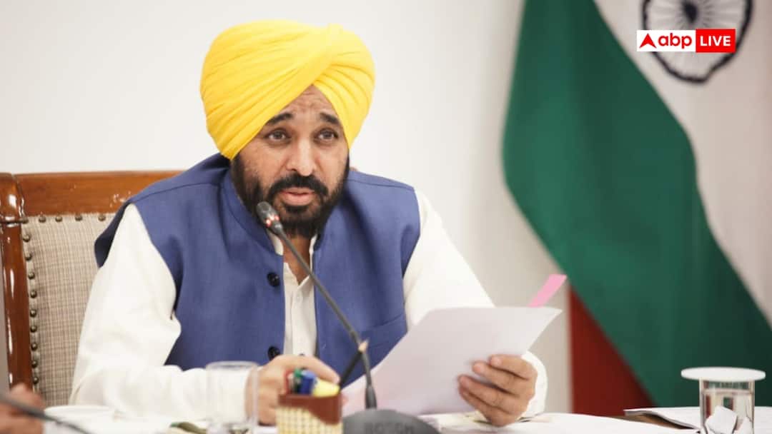 Punjab government suspends PCS officer ਪੰਜਾਬ ਸਰਕਾਰ ਨੇ PCS ਅਧਿਕਾਰੀ ਨੂੰ ਕੀਤਾ ਮੁਅੱਤਲ, ਬੱਸਾਂ ਮੁਹੱਈਆ ਕਰਵਾਉਣ ‘ਚ ਹੋਈ ਦੇਰੀ ਲਈ ਕੀਤੀ ਕਾਰਵਾਈ