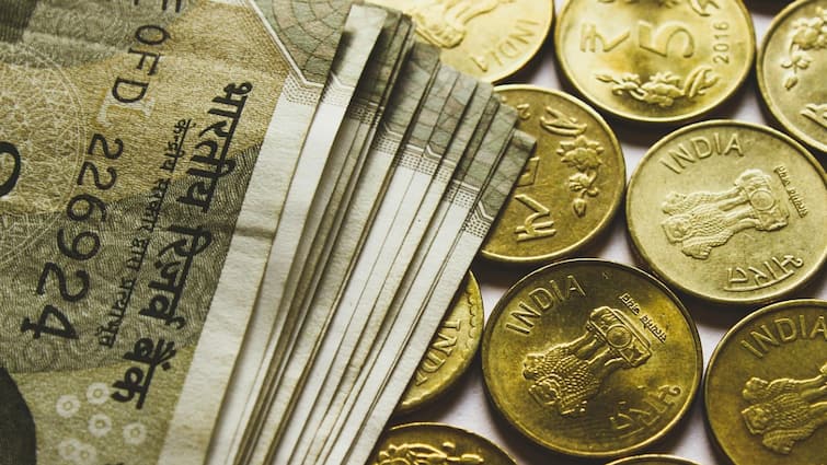 Telangana Police Arrest 8 In Multi-State Raids On Illegal Betting Apps