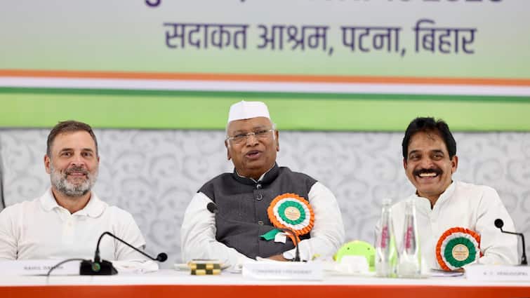 ‘Bihar Polls Will Mark Beginning Of End Of PM Modi’s Corrupt Rule’: Kharge At CWC Meeting