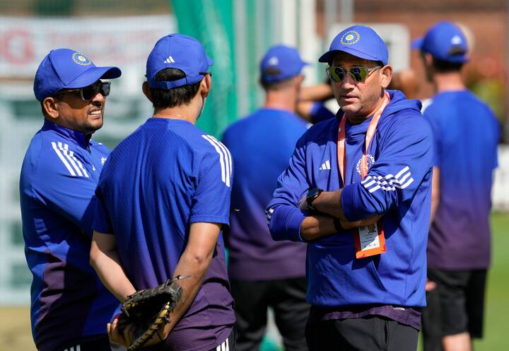 করুণ নায়ার দল থেকে বাদ পড়ার নিয়ে আগরকের স্পষ্ট বার্তা, 'দুর্ভাগ্যবশত, আমরা সকলকে ১৫ থেকে ২০টা টেস্ট ম্য়াচে সুযোগ তো দিতে পারি না। ইংল্যান্ড সফরে আমরা করুণ নায়ারের থেকে অনেক বেশি কিছু আশা করেছিলাম।'