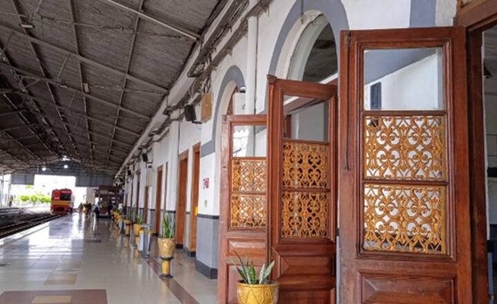 રેલવે સ્ટેશન પર કેટલા કલાક લઈ શકો ડૉરમેટ્રીની સુવિધા, તેના માટે કોની સાથે કરવી પડે છે વાત