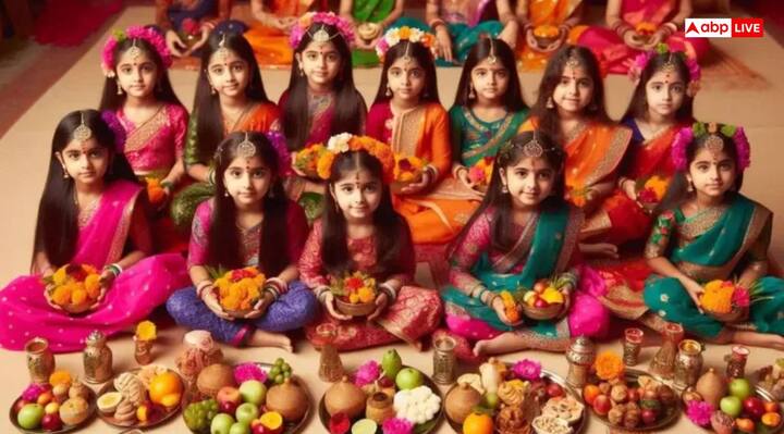 कन्या पूजन में कन्याओं को काले रंग की कोई भी वस्तु भेंट न करें. साथ ही चमड़े, स्टील या लोहे से बनी चीजें भी नहीं देनी चाहिए. इससे शनि और राहु-केतु लगता है.