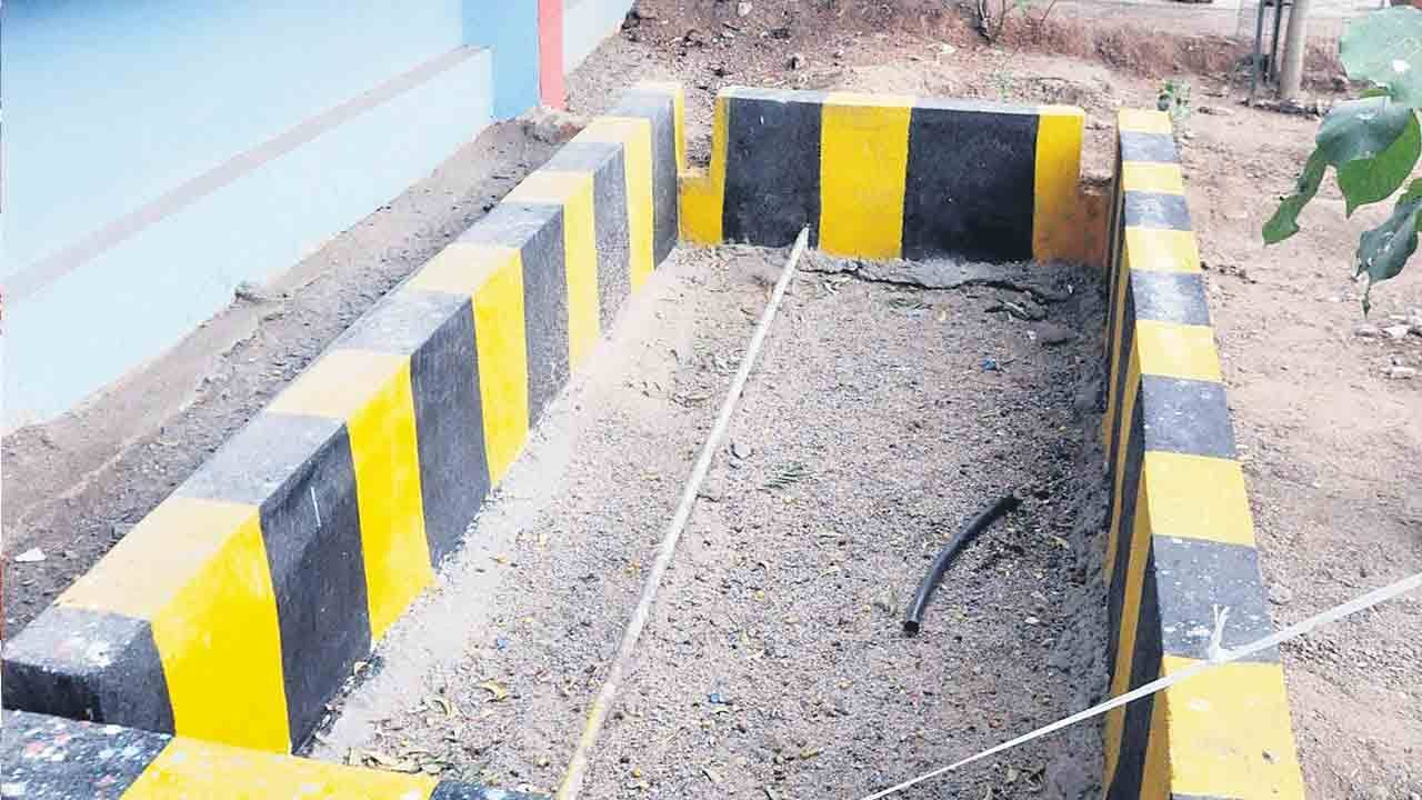 Jal Sanchay Jan Bhagidari Ranking: వర్షపునీటిని ఒడిసిపట్టడంలో దేశానికే ఆదర్శంగా నిలిచిన తెలంగాణ- జల సంచాయ్ ర్యాంకింగ్‌లో నెంబర్ వన్