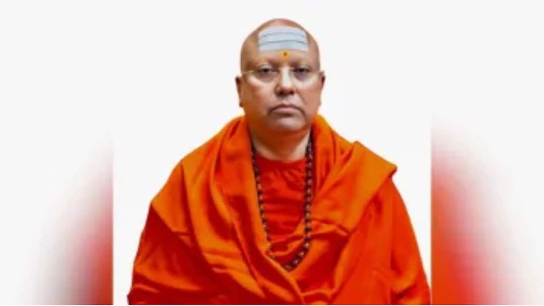 Delhi Court Denies Anticipatory Bail To Self-Styled Godman Chaitanyanand Saraswati In Sexual Assault Case Delhi Court Denies Anticipatory Bail To Self-Styled Godman Chaitanyanand Saraswati In Sexual Assault Case