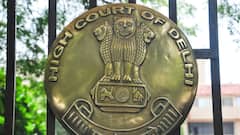 తల్లిని, సోదరిని వదిలేయాలని భార్య హింస-  క్రూరత్వమేనని విడాకులు మంజూరు చేసిన ఢిల్లీ హైకోర్టు