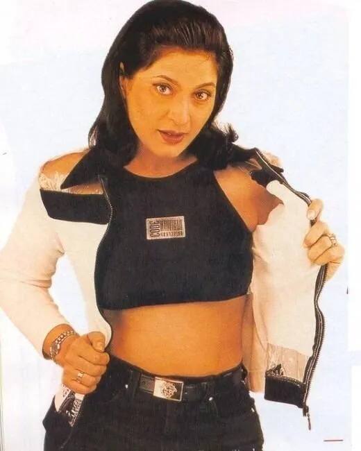 लेकिन अर्चना का करियर सिर्फ टीवी तक सीमित नहीं रहा है, उन्होंने फिल्मों में भी शानदार काम किया है और 80-90 के दशक में अपनी खूबसूरती और ग्लैमर से सभी का दिल जीत लिया था.