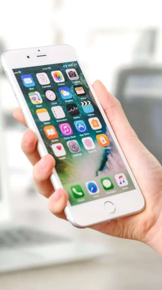 जियो या एयरटेल... कौन देता है सस्ते में 1GB डेटा?