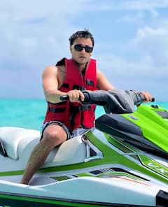 कितनी दौलत के मालिक हैं भारत के विस्फोटक ओपनर अभिषेक शर्मा? IPL और BCCI से बंपर कमाई; जानें नेटवर्थ