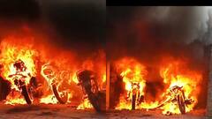 गोरखपुर में पार्किंग में लगी आग, धू-धू कर जल गईं तीन बाइक, एसडीएम ने दिए जांच के आदेश